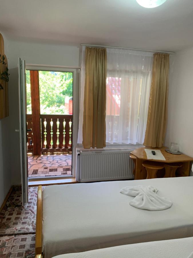 Podul Cetatii Hotel Sebesel Eksteriør billede